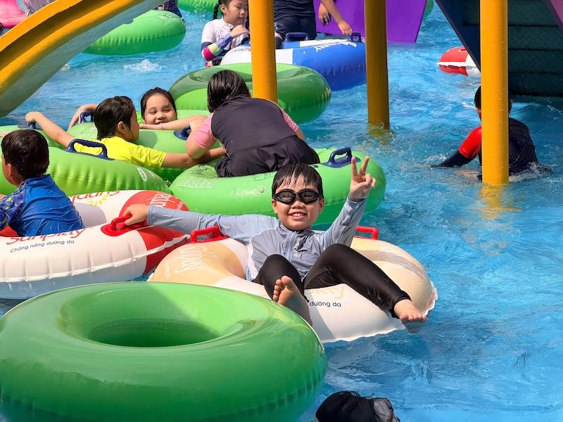 Một ngày vui chơi thỏa thích của VASers Tiểu học tại Khu du lịch Suối Tiên
